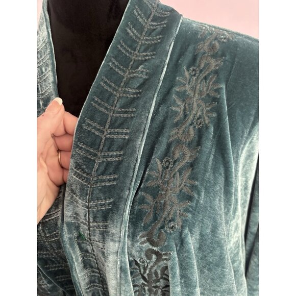 Womens Cardigan Slipover Jacket Velvet 3XL Time For Me embroidered Details - Picture 11 of 14